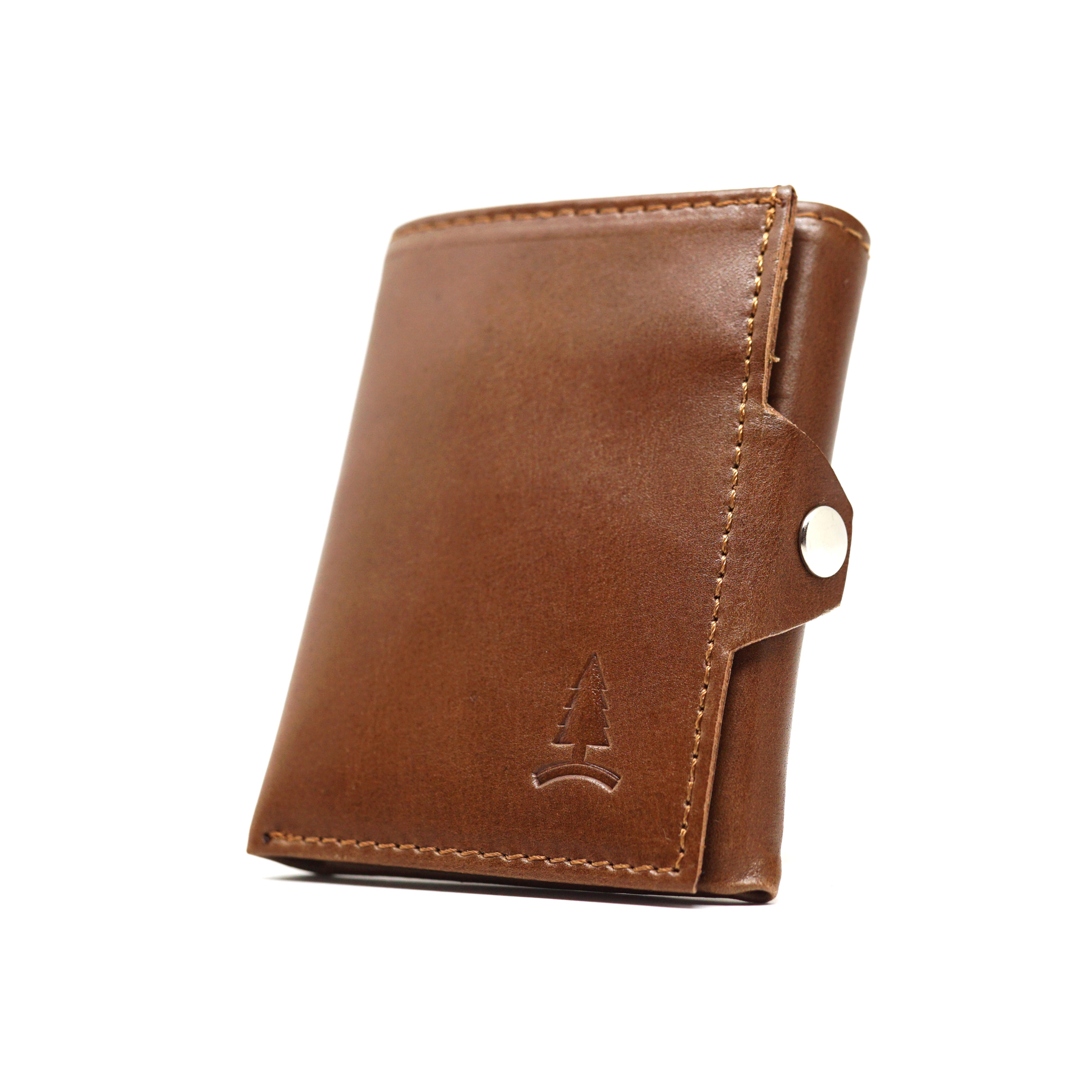 Brandy brown minimalist leather wallet