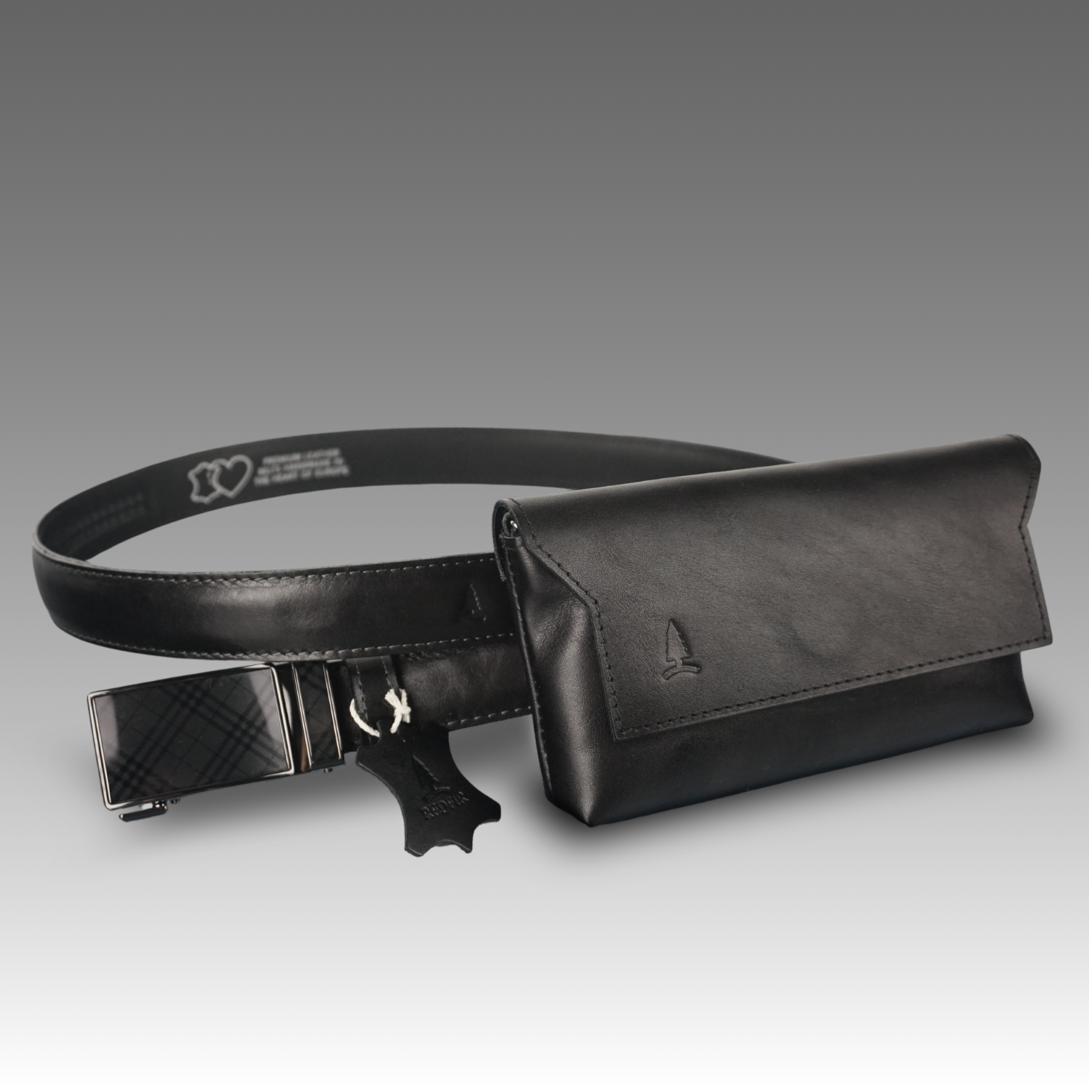 Moderan crni set za žene Noir - remen i torbica